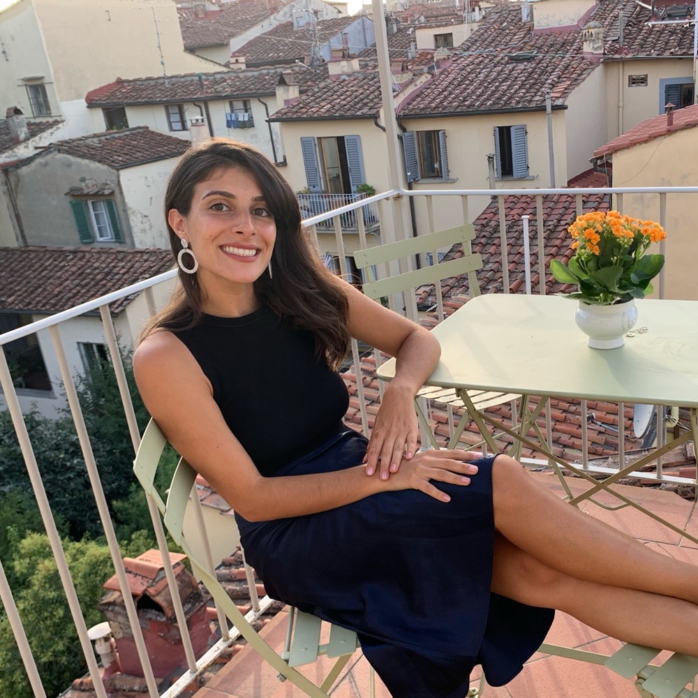 Meet your Posher, Talia